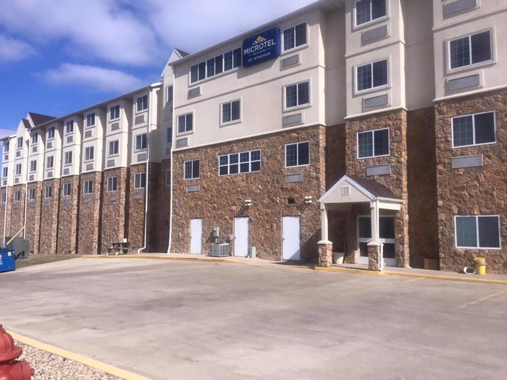 Microtel Inn & Suites By Wyndham Quincy Downtown - River Area Exterior foto